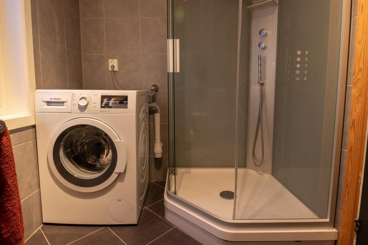 Urban And Stylish Apartment In City Centre トロムソ エクステリア 写真