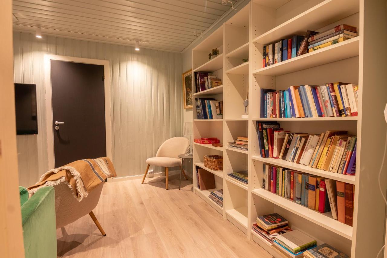 Urban And Stylish Apartment In City Centre トロムソ エクステリア 写真