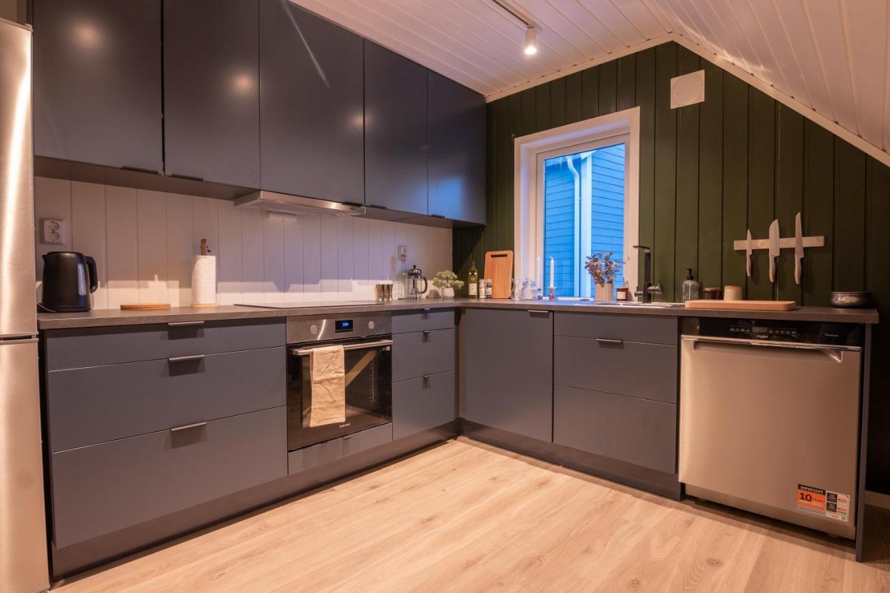 Urban And Stylish Apartment In City Centre トロムソ エクステリア 写真